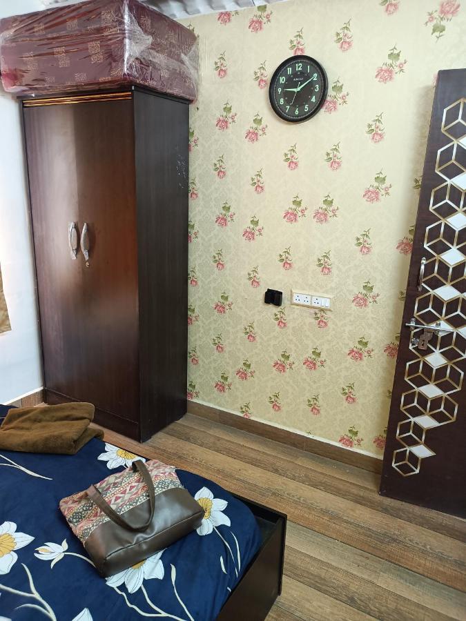 ウーティ Joy House - 1 Bhk Cozy Entire House (Adults Only)ヴィラ エクステリア 写真
